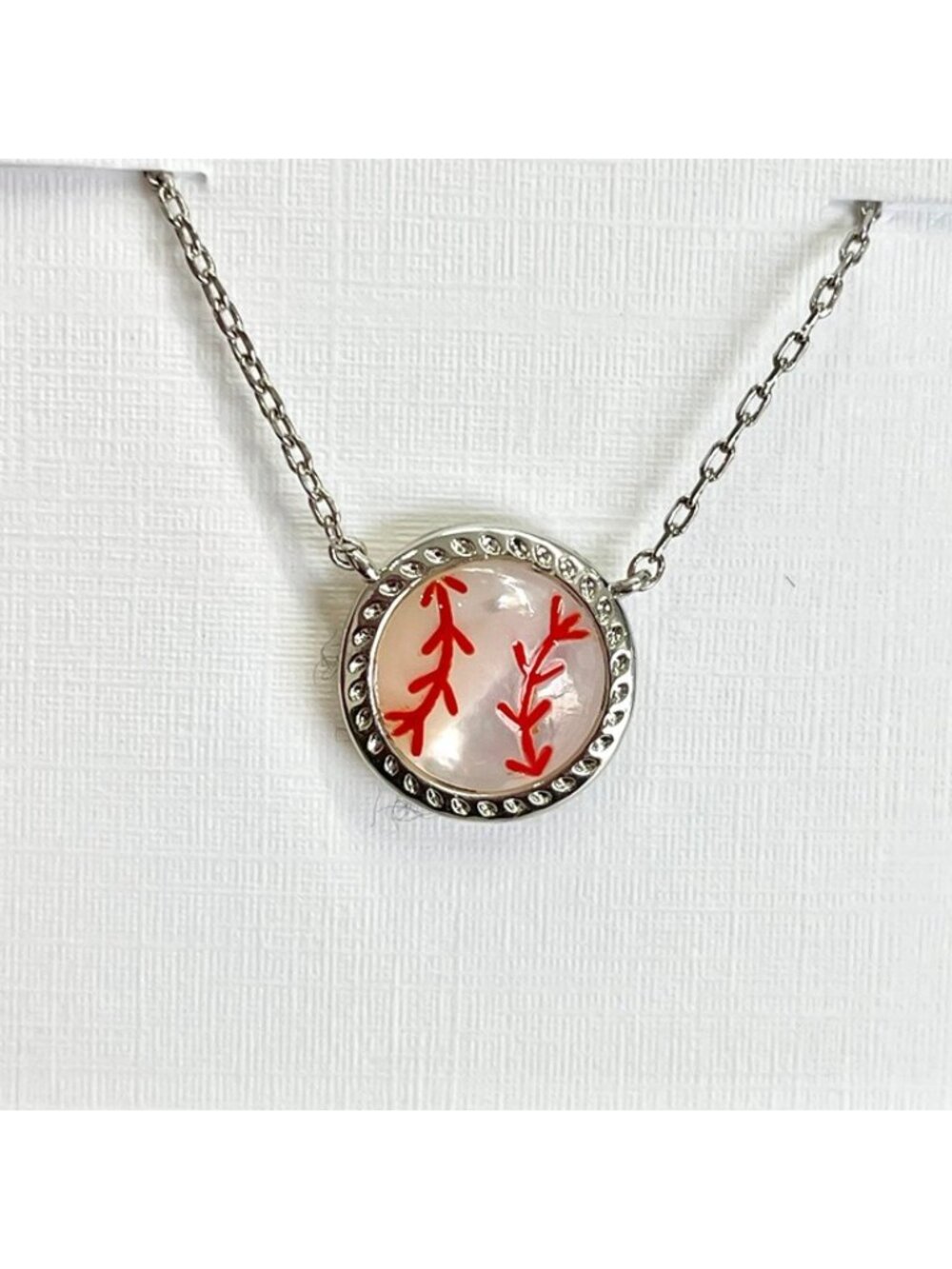 Kendra Scott Baseball Silver Short Pendant Necklace - Picture 4 of 7